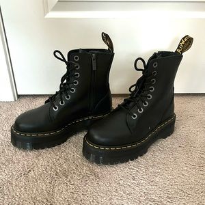 Dr Martens Jadon Boots